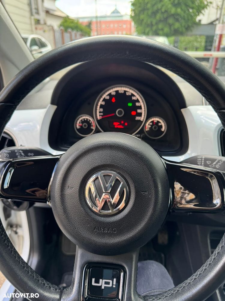 Volkswagen up! 1.0 White - 6