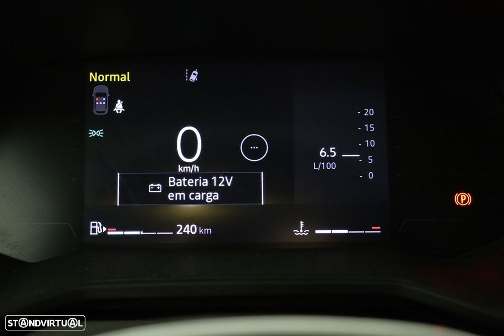 Renault Clio 1.0 TCe Evolution - 14