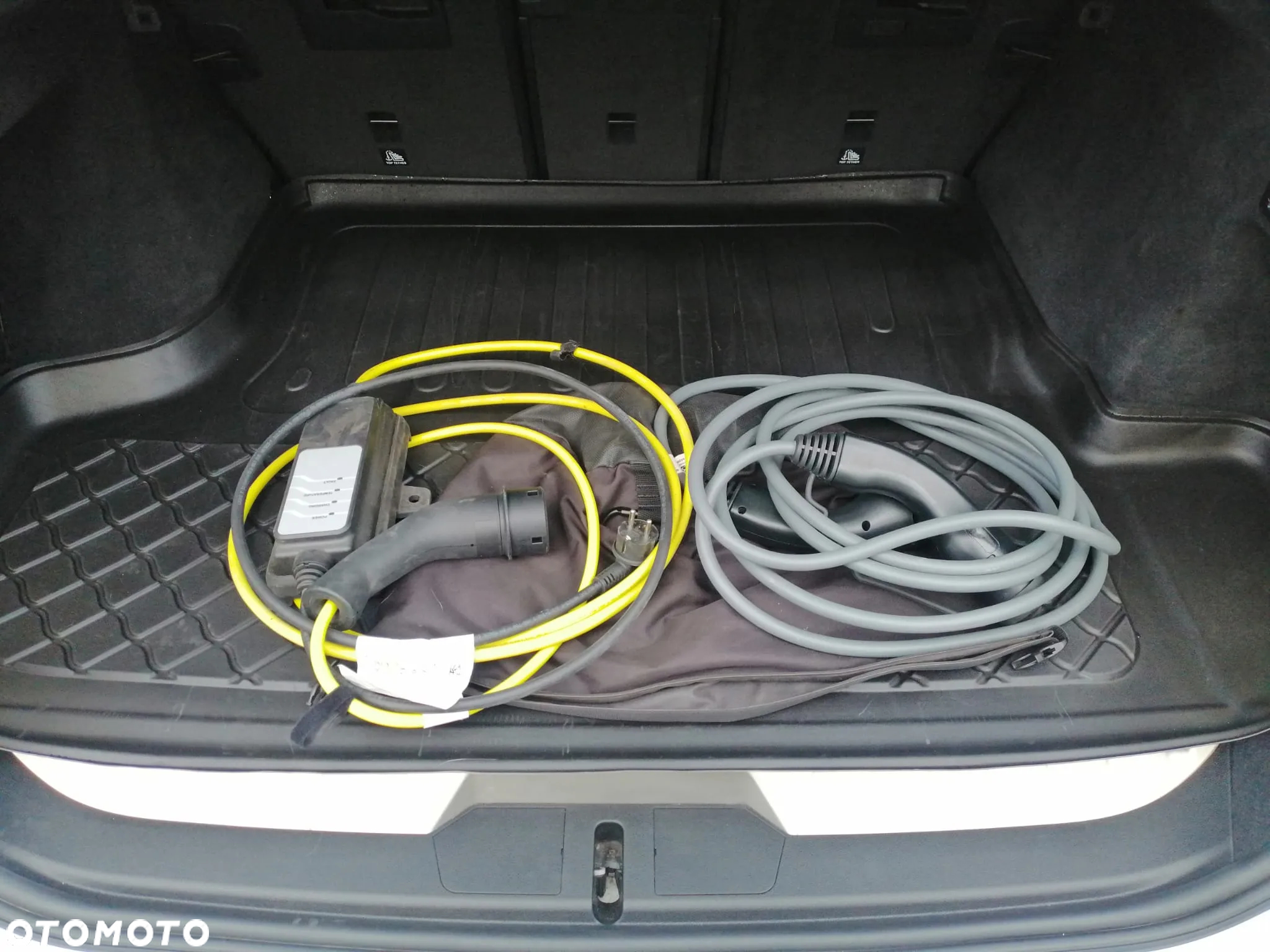 BMW Seria 3 330e M Sport sport - 34