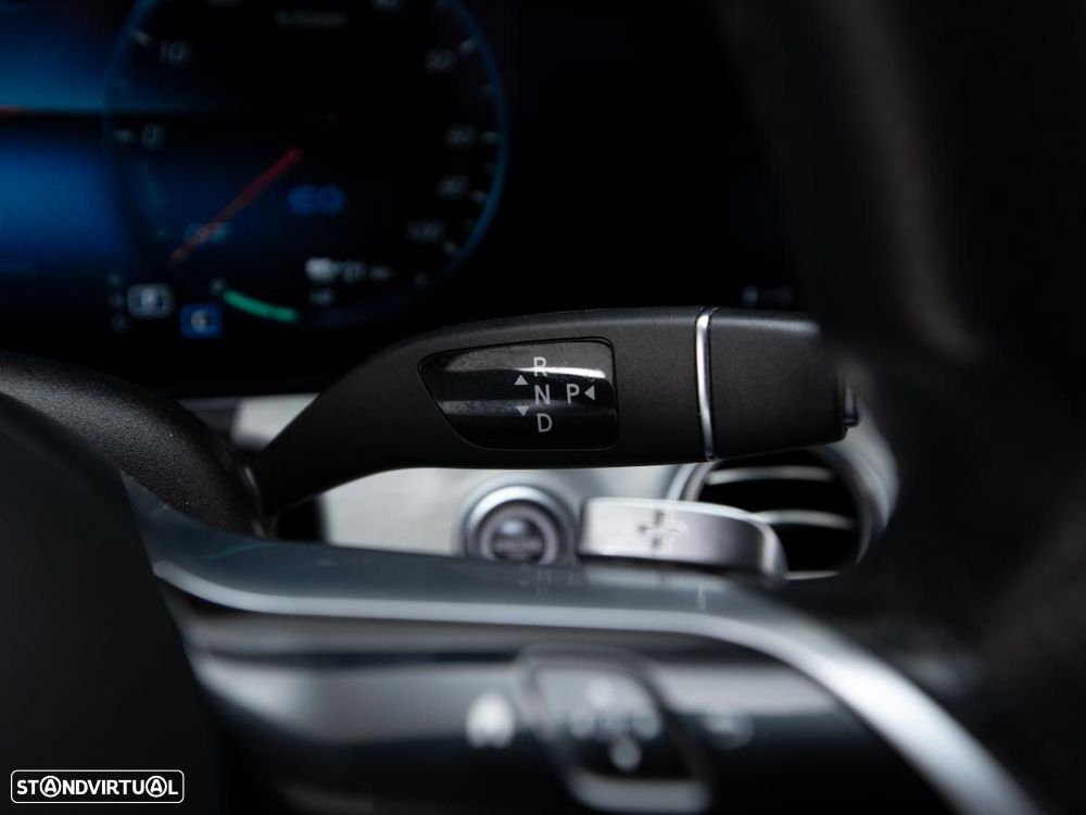 Mercedes-Benz E 300 de 9G-TRONIC - 21