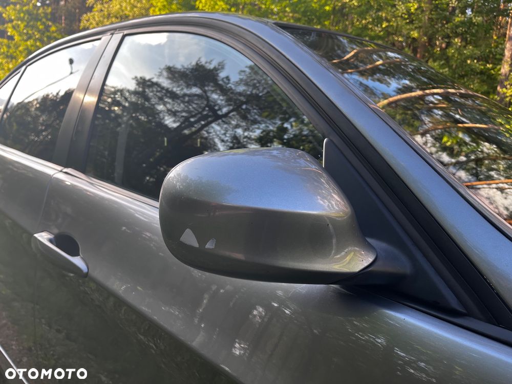 BMW Seria 3 320i - 6