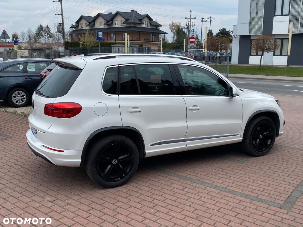 Volkswagen Tiguan - 4