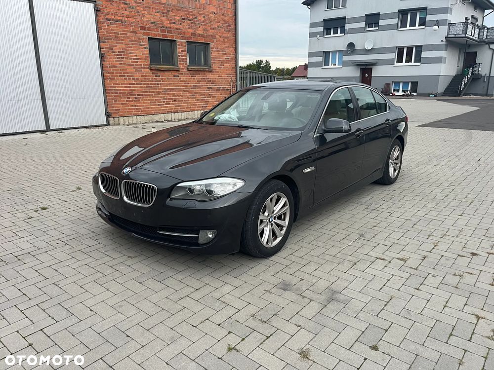BMW Seria 5 520d - 1