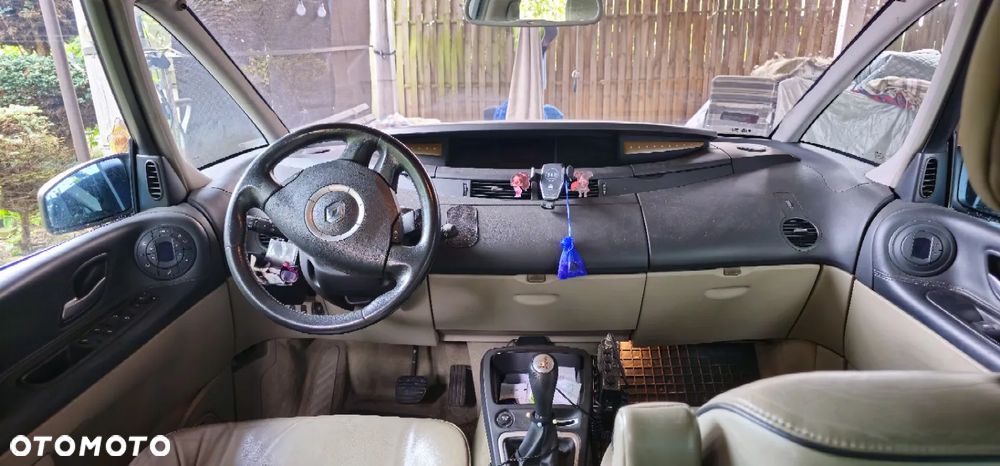 Renault Espace 2.0 dCi Initiale - 4