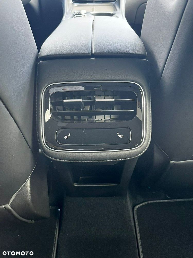 Chery Tiggo 8 - 25