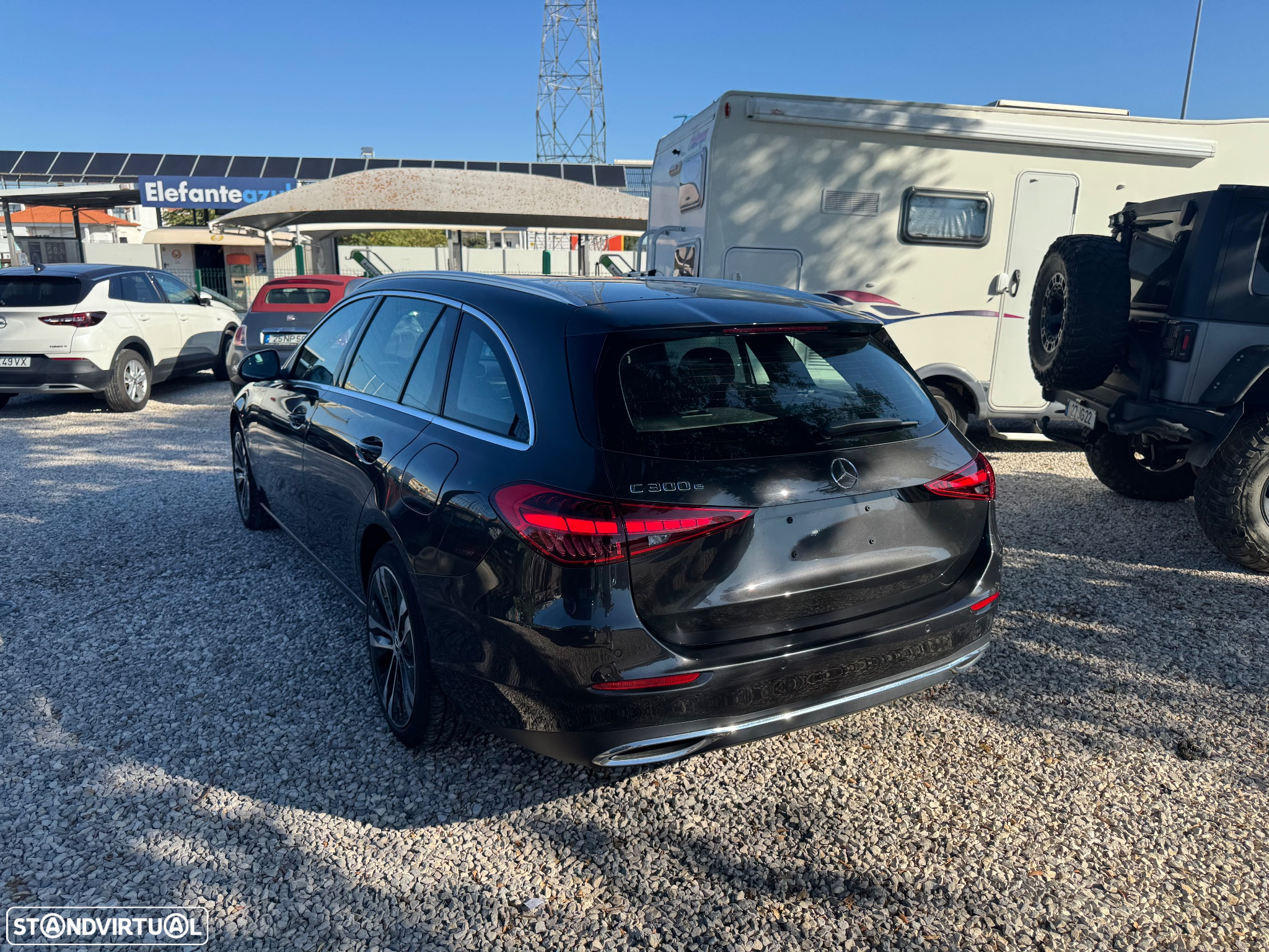 Mercedes-Benz C 300 e T 9G-TRONIC Edition Avantgarde - 17