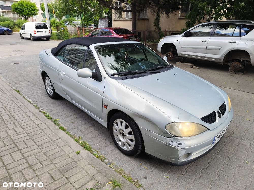 Renault Megane 1.6 Privilege - 2