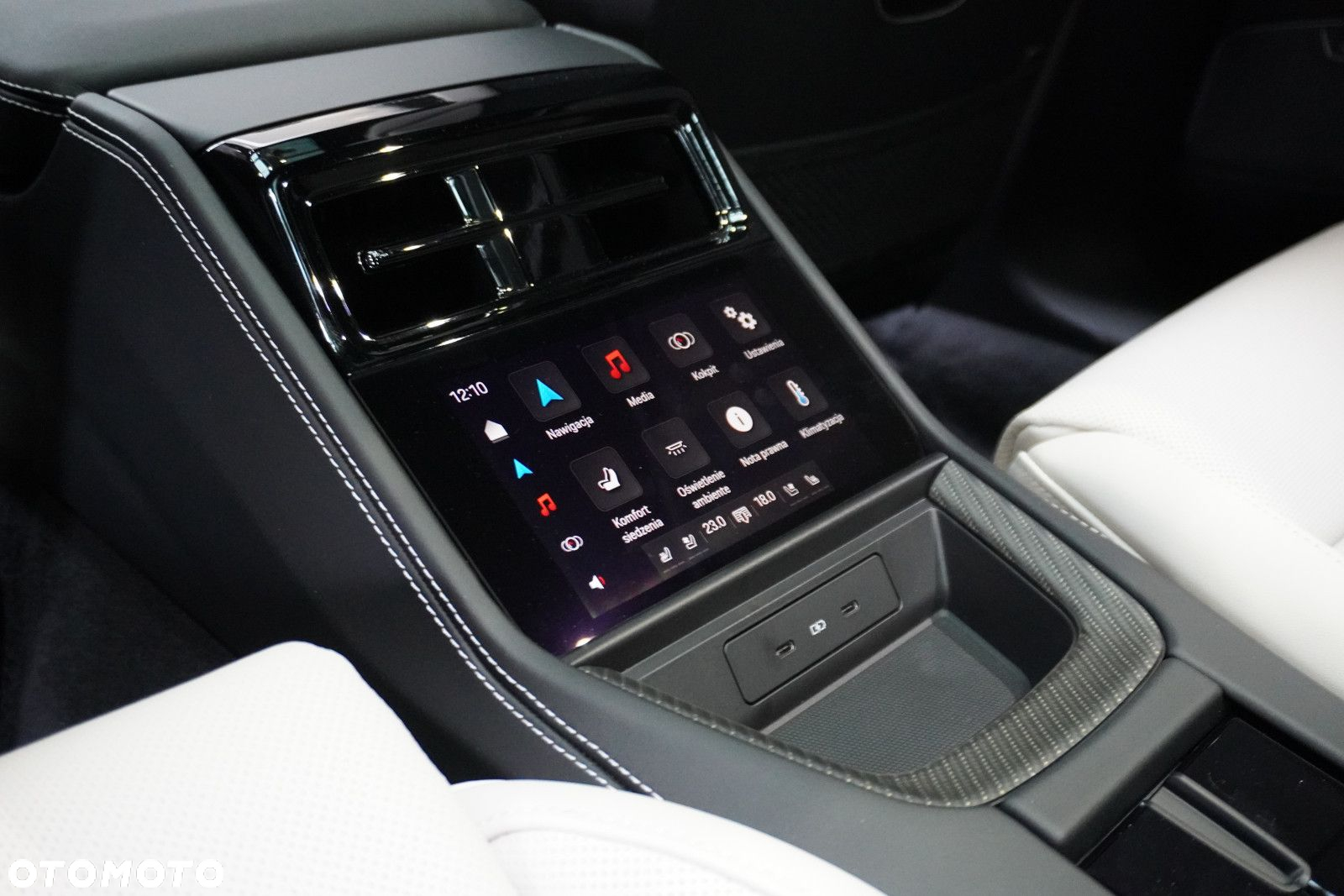 Porsche Panamera - 16