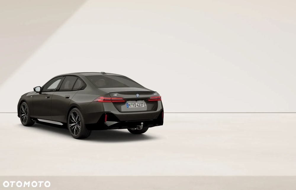 BMW i5 83.9kWh M60 xDrive - 7