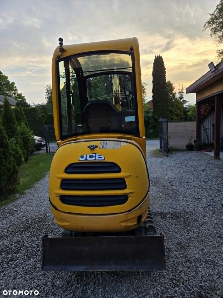 JCB 8020 - 11