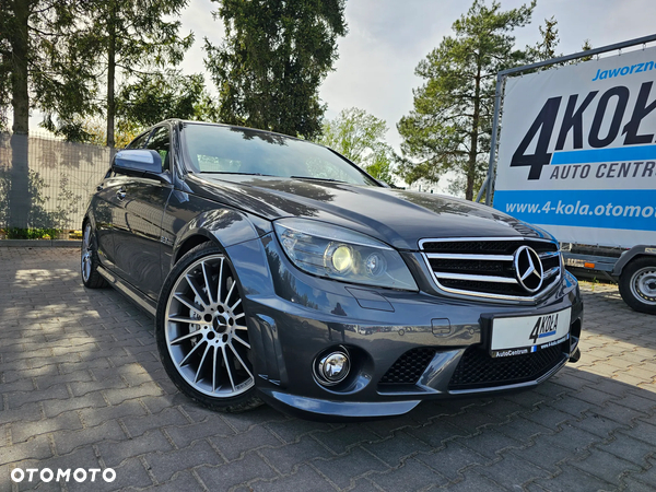 Mercedes-Benz Klasa C 63 AMG T 7G-TRONIC Performance Plus