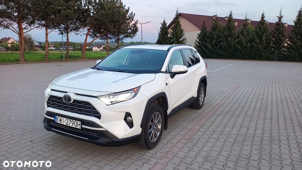 Toyota RAV4 - 2