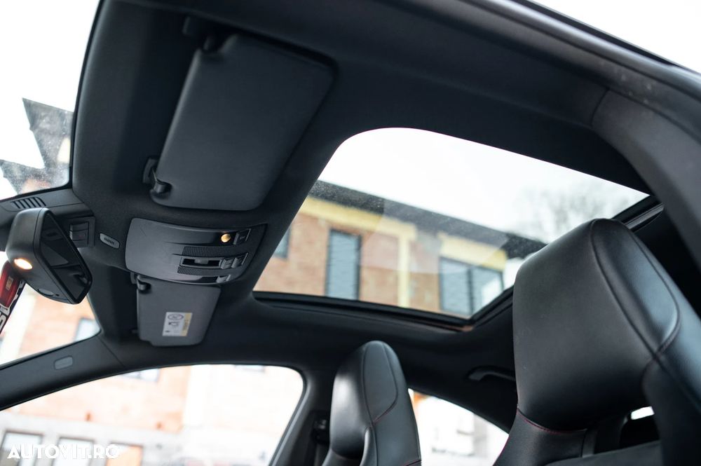 Mercedes-Benz CLA 220 - 17