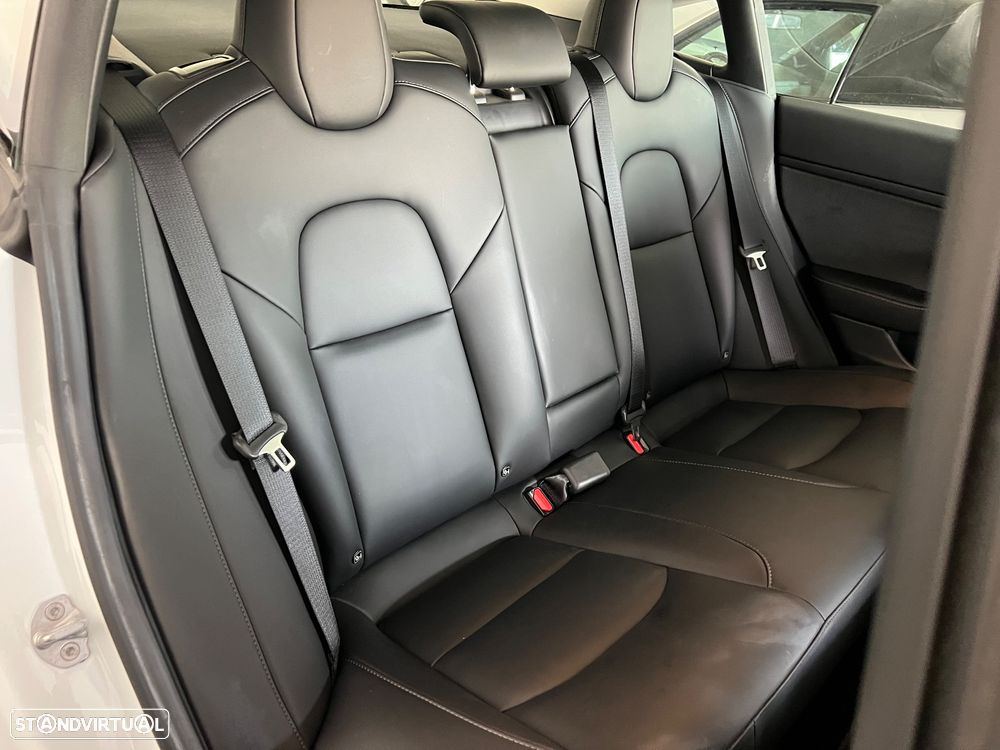Tesla Model 3 Standard RWD - 13