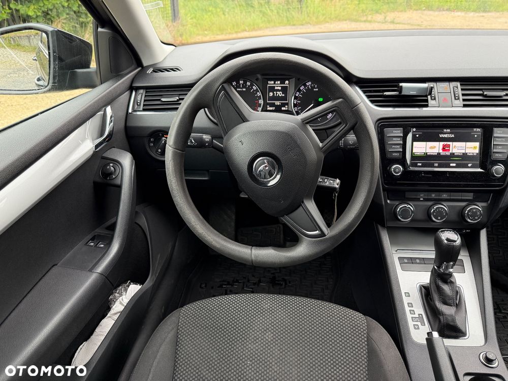 Skoda Octavia - 15
