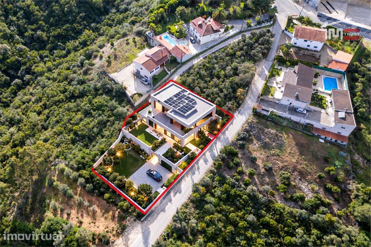 TERRENO COM 1500 m², ÁREA DE CONSTRUÇÃO 1.200 m², VISTA PRIVILEGIAD... - Grande imagem: 3/24