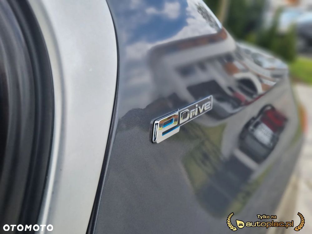 BMW Seria 3 330e iPerformance Luxury Line - 13