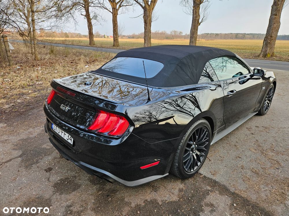 Ford Mustang - 18