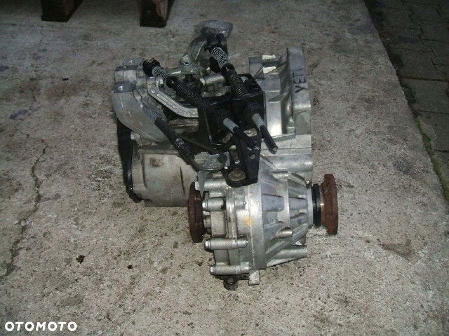 SKODA YETI 1.6TDI SEAT AUDI VOLKSWAGEN SKRZYNIA BIEGÓW LUB - 4