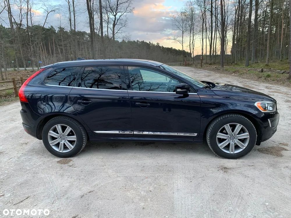 Volvo XC 60 T5 Geartronic Momentum - 3