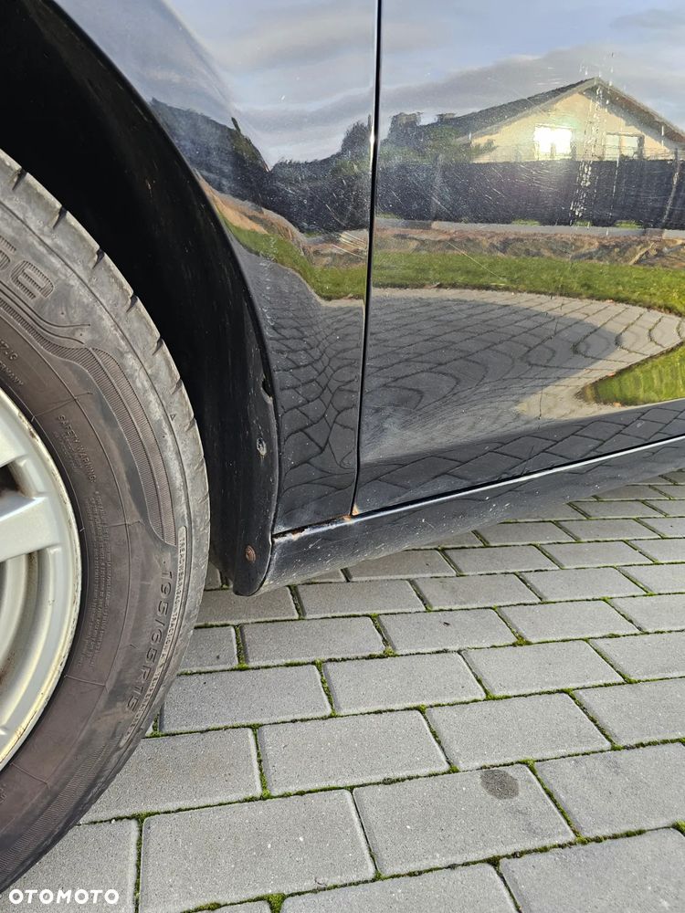 Volkswagen Golf V 1.6 Trendline - 20