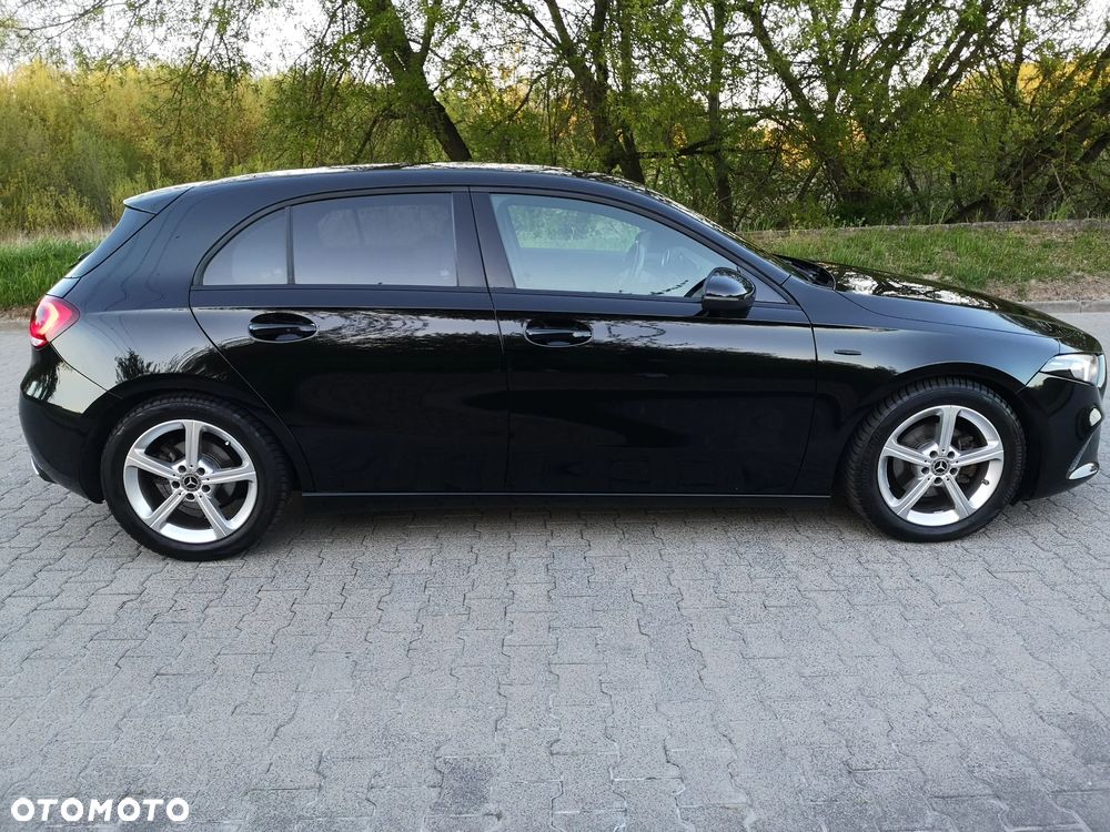 Mercedes-Benz Klasa A 180 d 7G-DCT Edition 2020 - 14