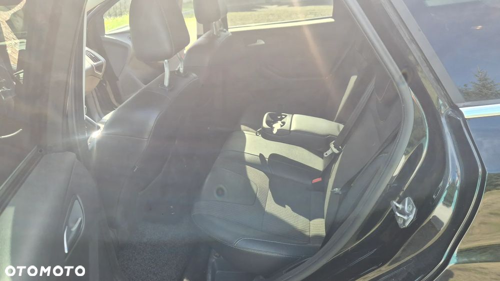 Ford Focus - 8