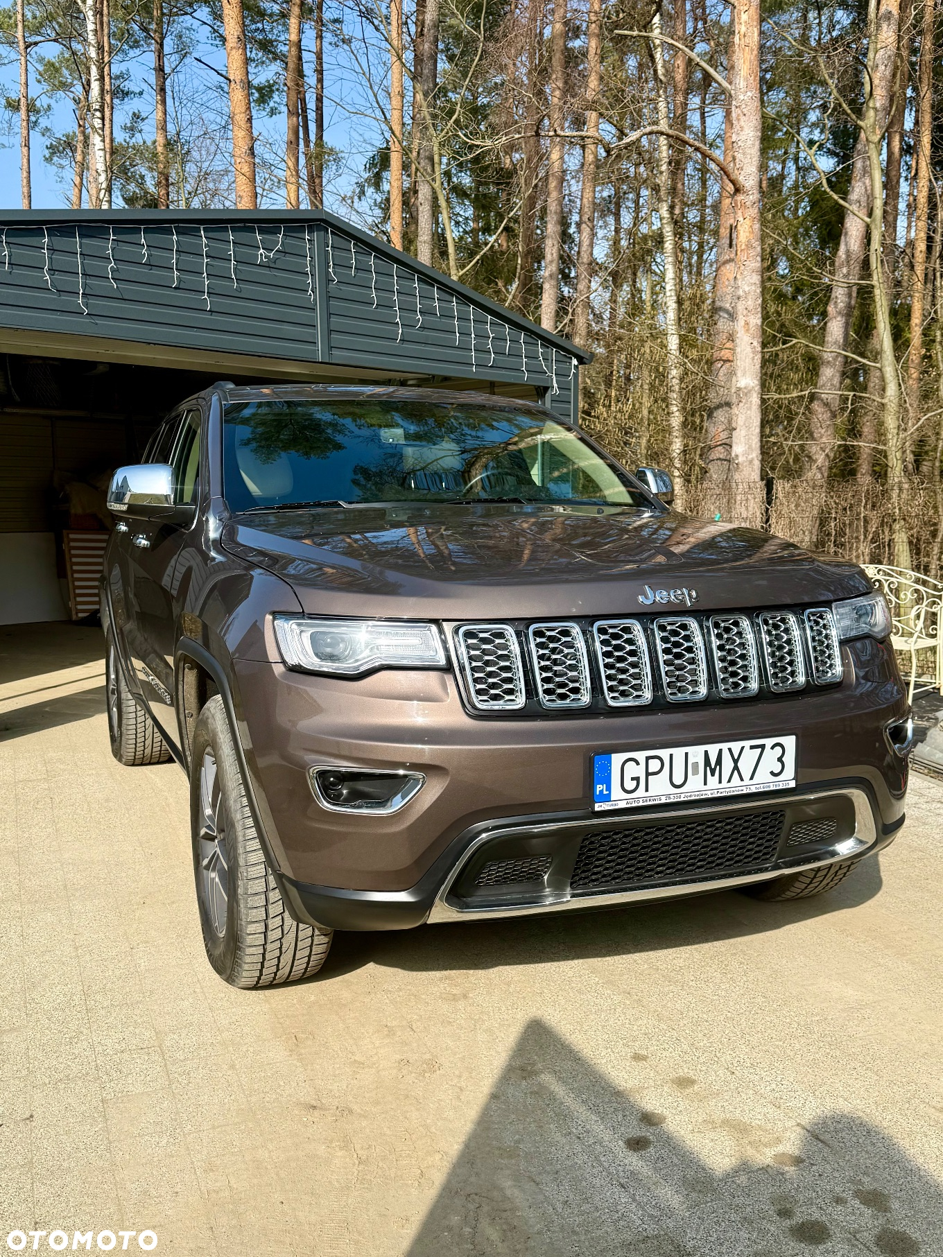 Jeep Grand Cherokee - 14
