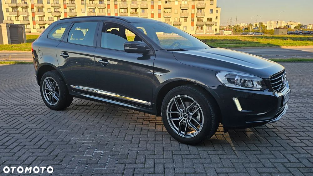 Volvo XC 60 D3 Drive-E Momentum