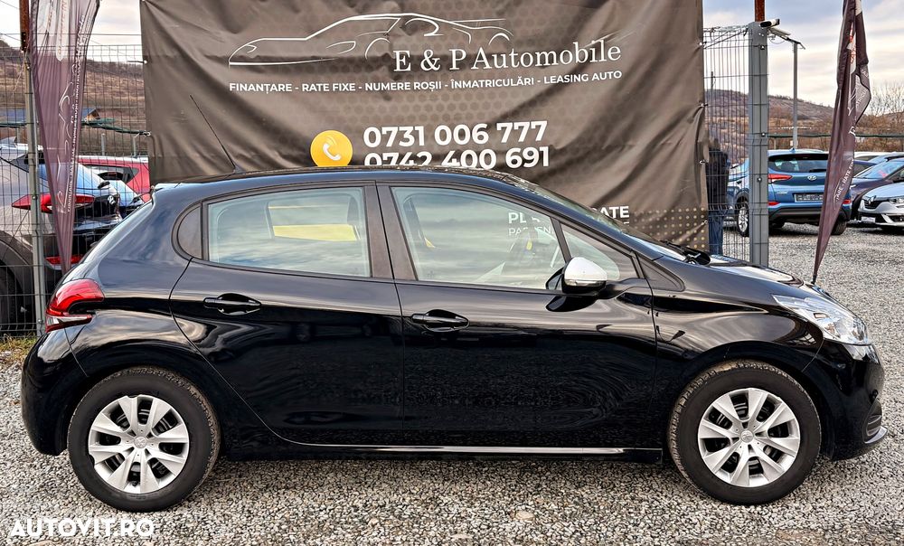 Peugeot 208 PureTech 82 Start & Stop Style - 13