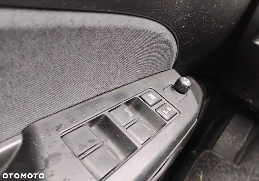 Suzuki Swift - 11