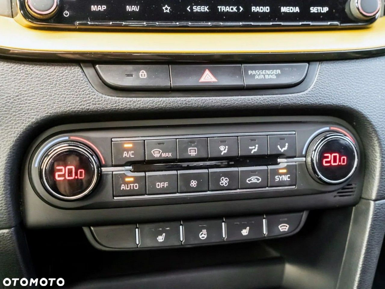 Kia XCeed 1.6 T-GDI L Business Line DCT - 16