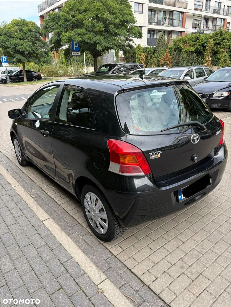 Toyota Yaris 1.33 Luna - 5