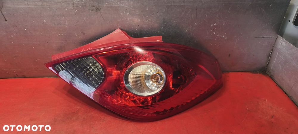 Lampa Prawa Tylna Opel Corsa D - 1