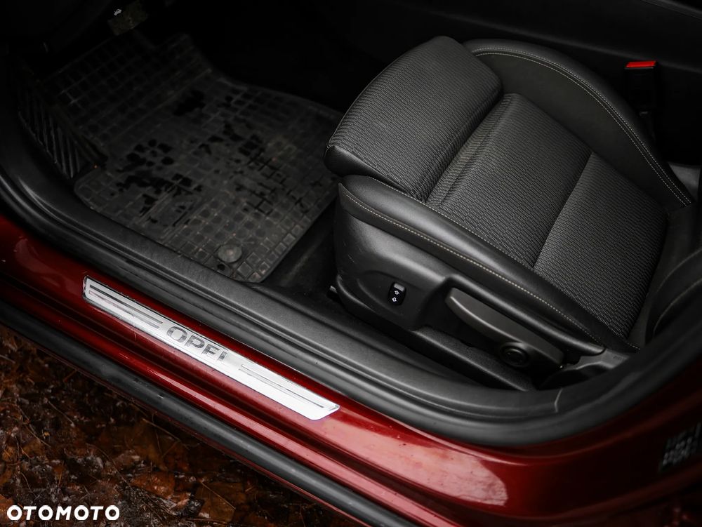 Opel Insignia 2.0 CDTI Innovation S&S - 18