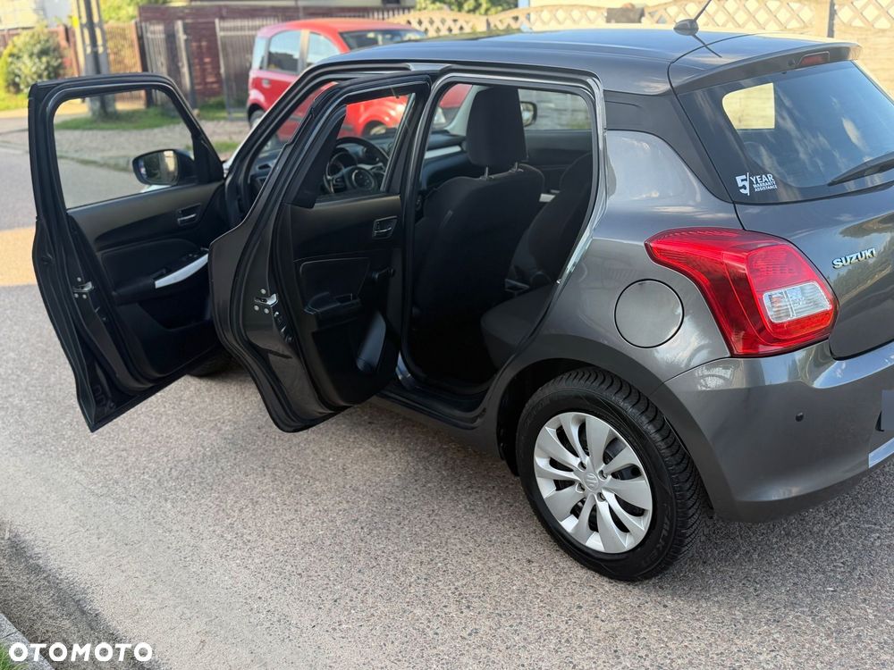 Suzuki Swift - 25