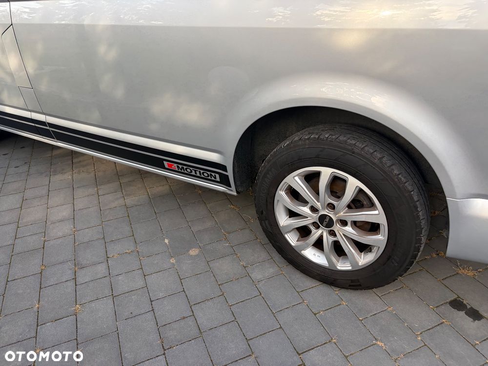 Volkswagen Caravelle 2.0 TDI L1 Highline 4Motion - 13