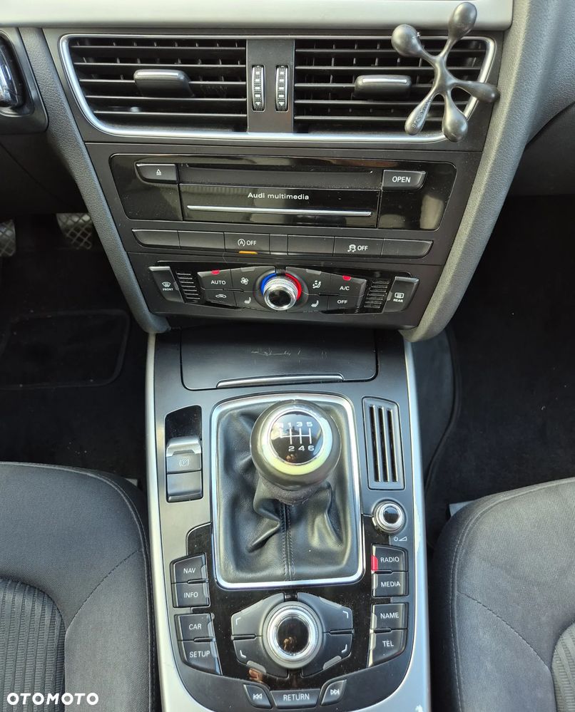 Audi A4 Avant 2.0 TDI - 13
