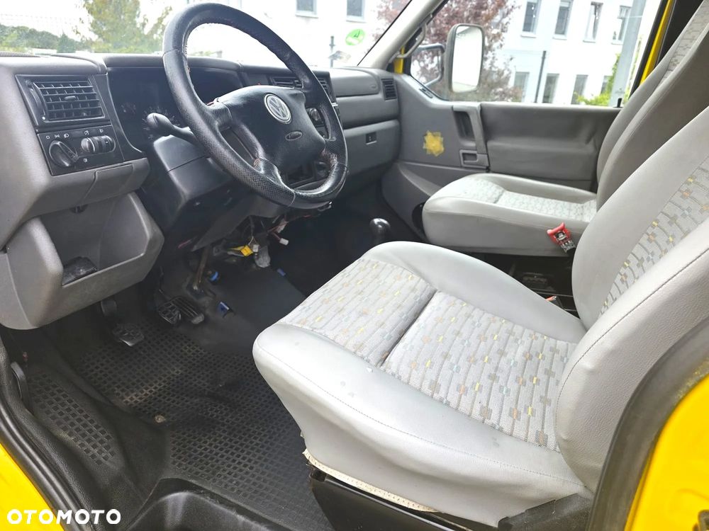 Volkswagen Transporter - 7
