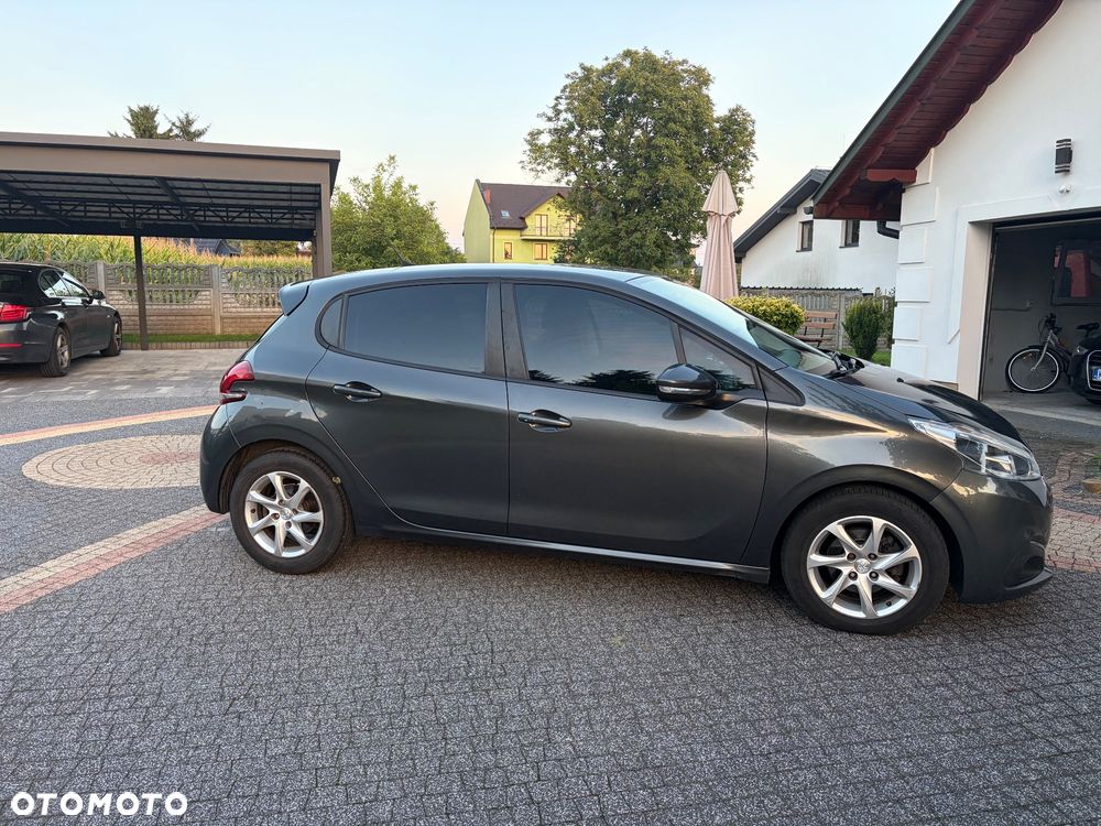 Peugeot 208 1.6 BlueHDi Active S&S - 4