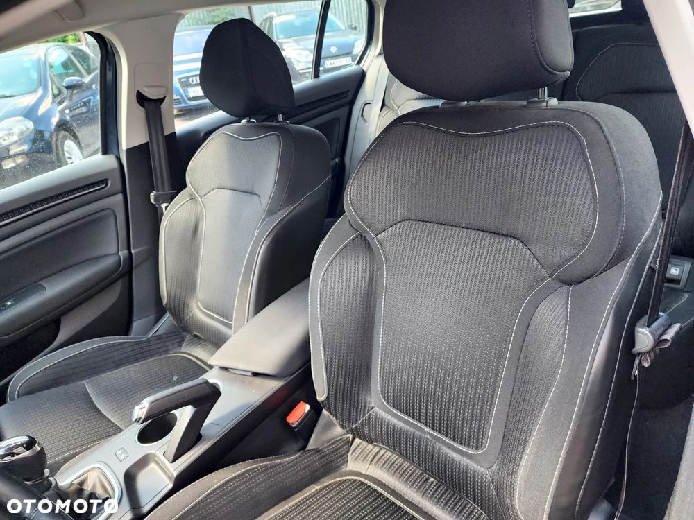 Renault Megane 1.6 SCe Limited - 21