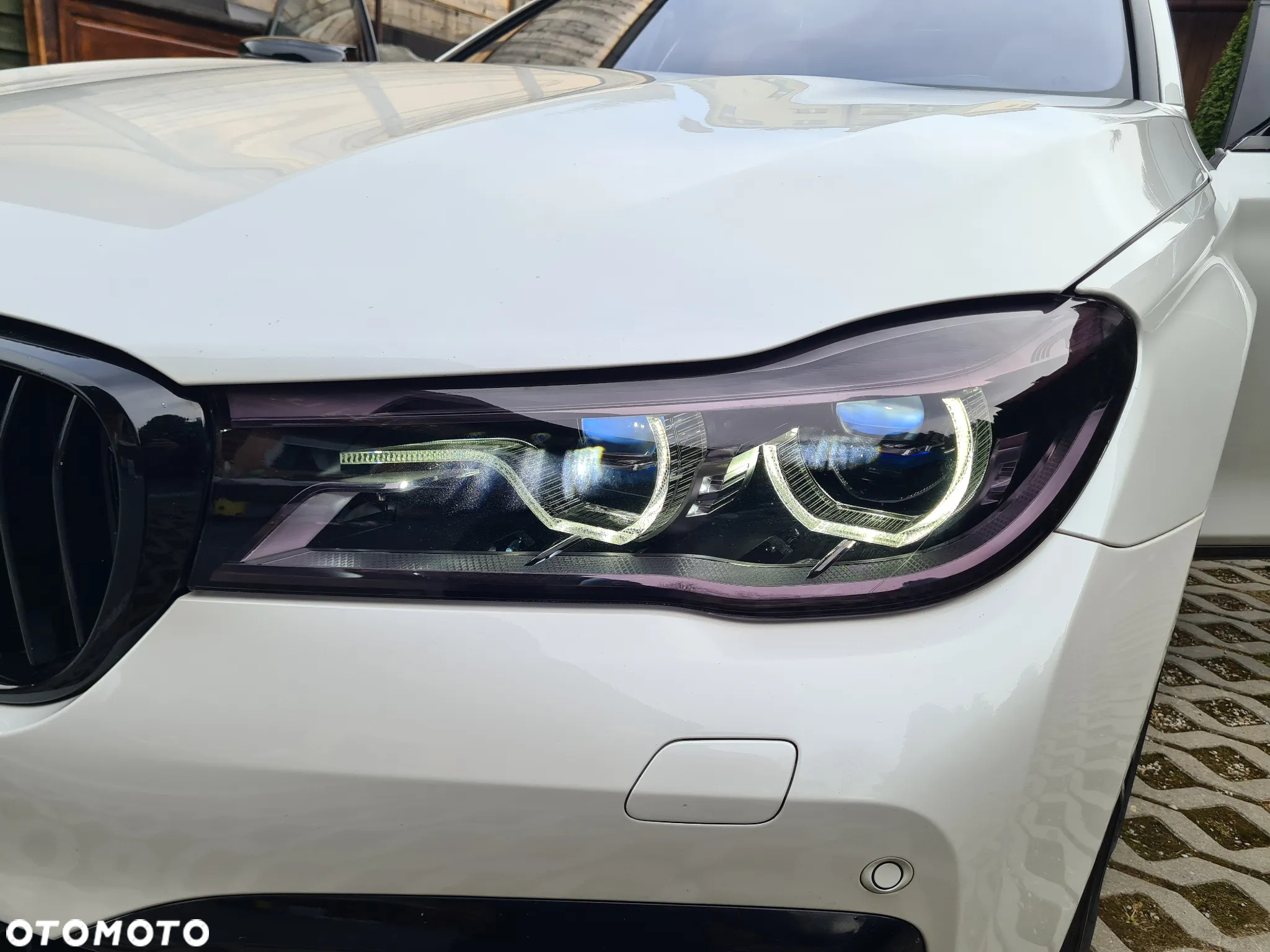 BMW Seria 7 750i xDrive - 9