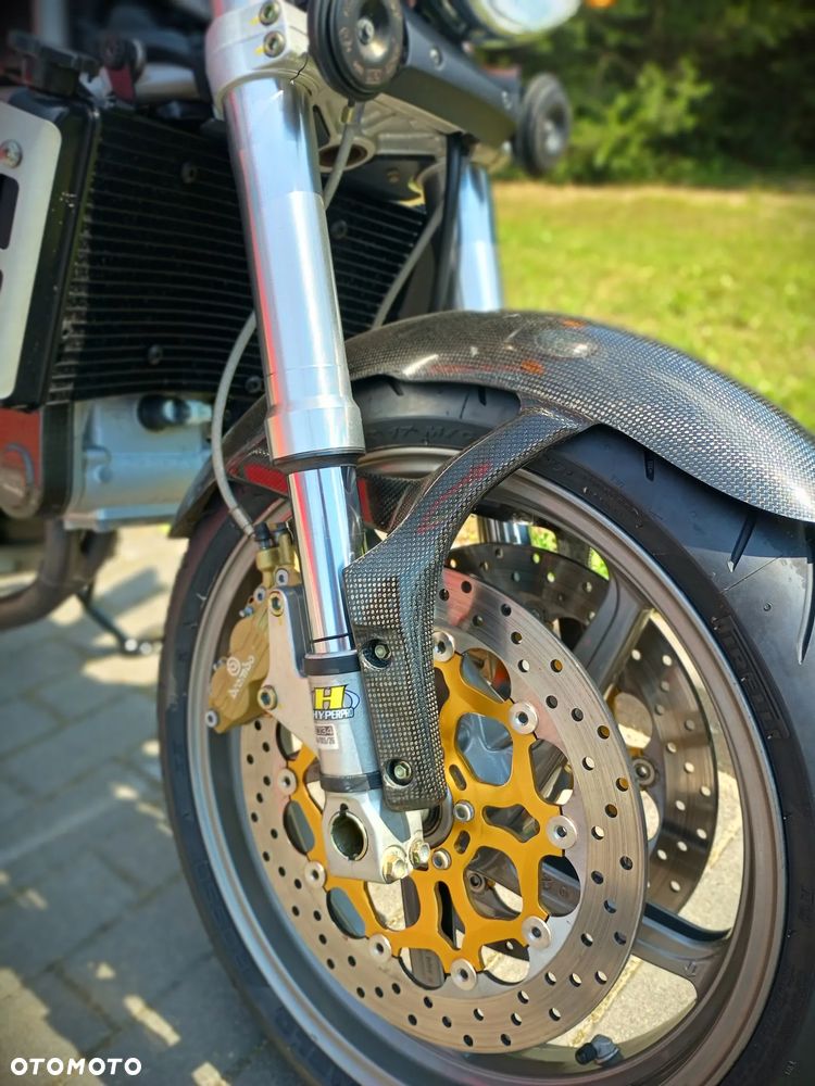 Ducati Monster - 5