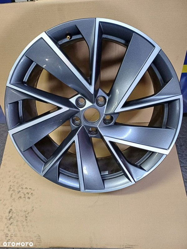 Felga aluminiowa SKODA ENYAQ