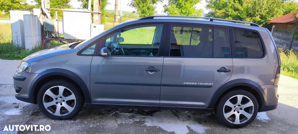 Dezmembrez volkswagen vw Touran CROSS 1T2 1.4 BMY cutie DSG LRC LD7S - 1