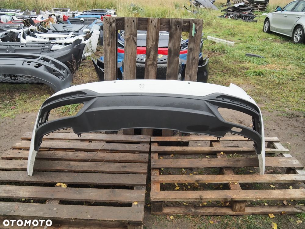 Zderzak tył tylny Audi A4 B9 Avant Kombi S-Line Ibisweiss - 14