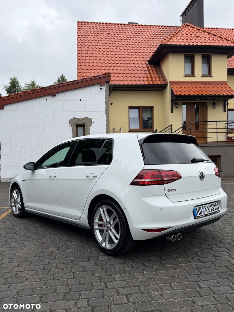 Volkswagen Golf 2.0 TDI BMT GTD - 13