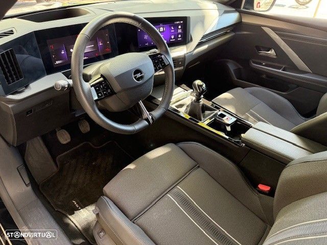 Opel Astra 1.2 T GS Line - 6