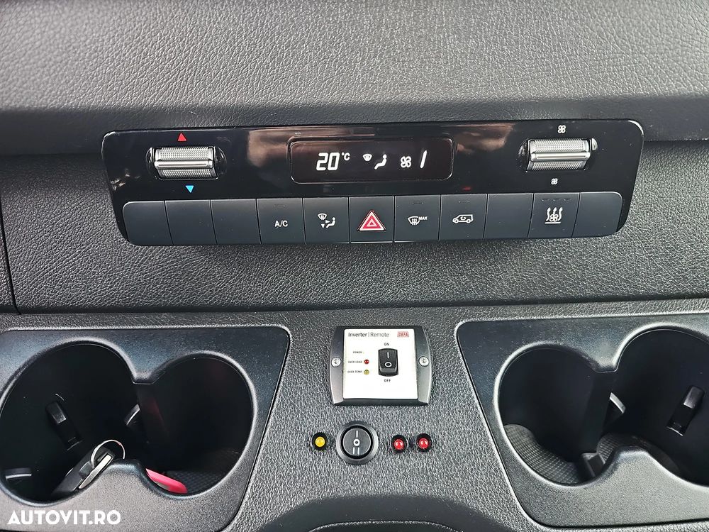 Mercedes-Benz Sprinter - 14