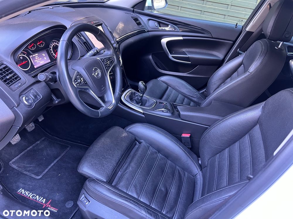 Opel Insignia 2.0 CDTI Executive S&S - 20